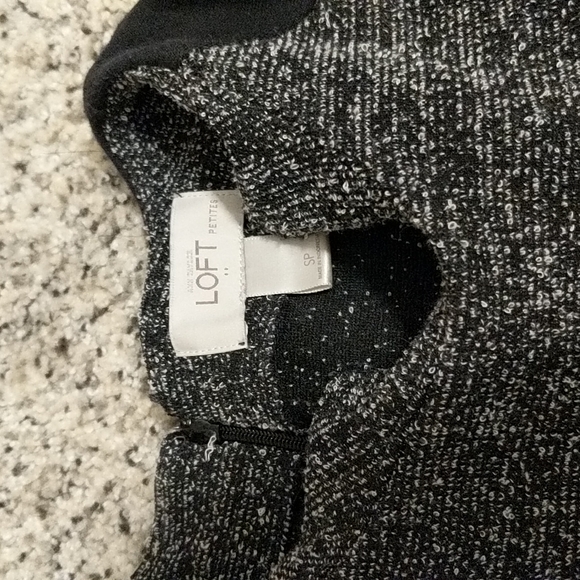 Loft petite small long sleeve black dress - Picture 2 of 3